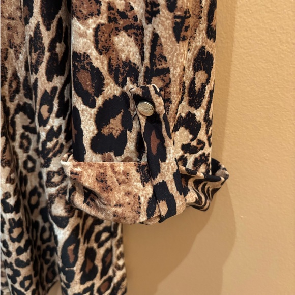 New Directions Brown and Black Leopard 3/4 Sleeve Notched Collar Blouse Size 1X - Picture 5 of 9